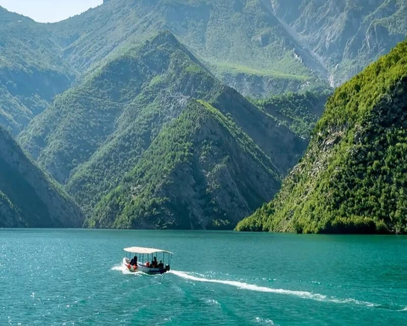 Private Boat Tour Komani Lake & Shala River